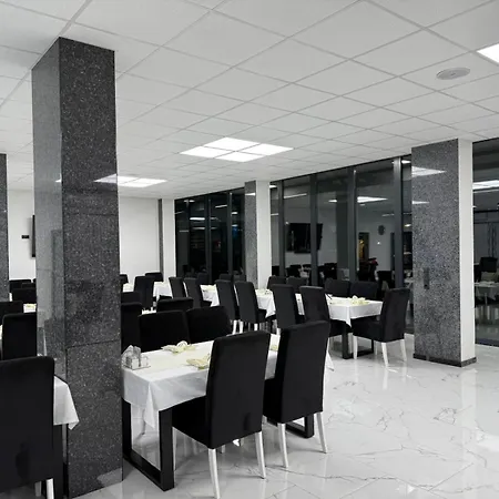 I Restoran Krajina موتيل